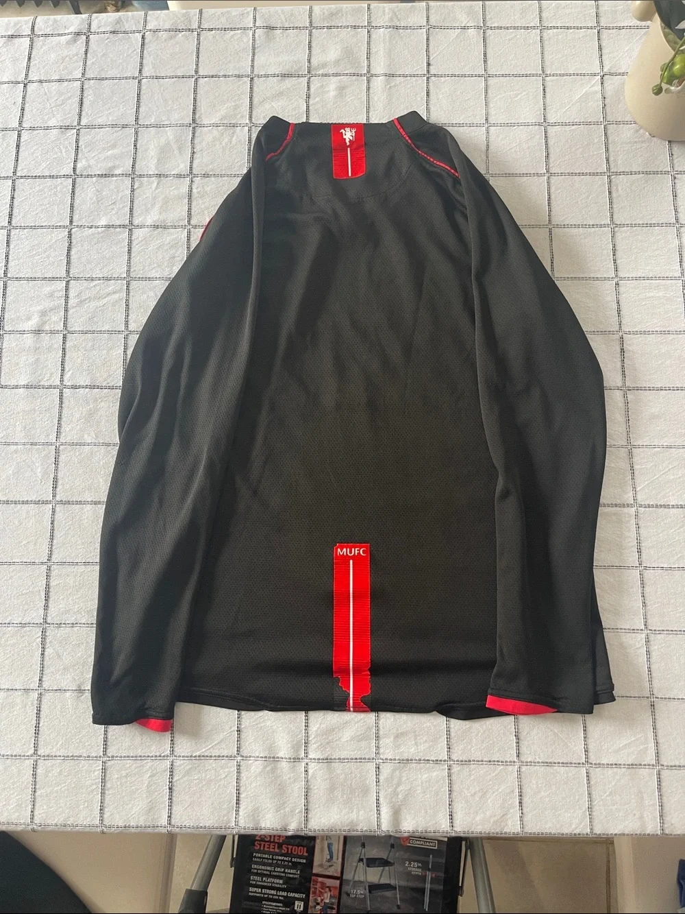 Nike Black and Red Manchester United Long Sleeve Football Jersey